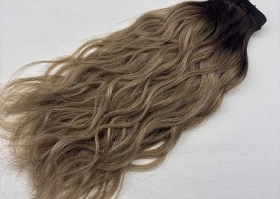 Curly Mesh Weft #T4-8/24 Rooted Mixed Blonde Mix